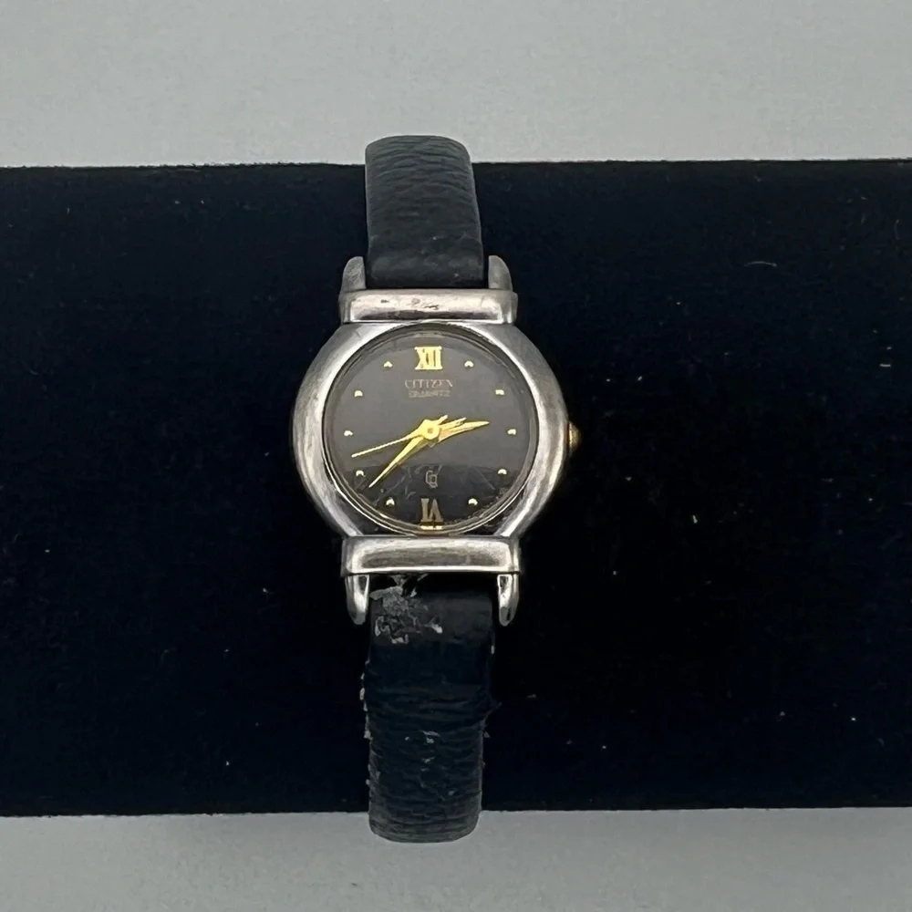 Citizen vintage dainty
